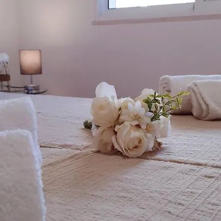 Sweet Lumina Apartament *